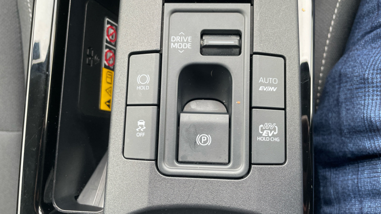 Toyota Prius 2.0 PHEV Design 5dr CVT Hatchback